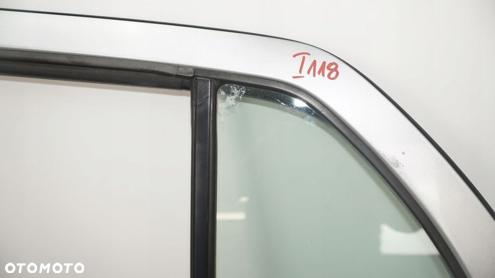 DRZWI LEWY TYŁ TOYOTA YARIS II 05-09R 1F8 - 16