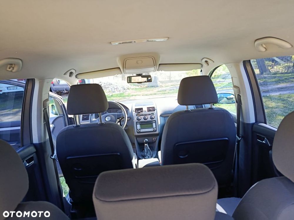 Volkswagen Touran 2.0 TDI Trendline - 6