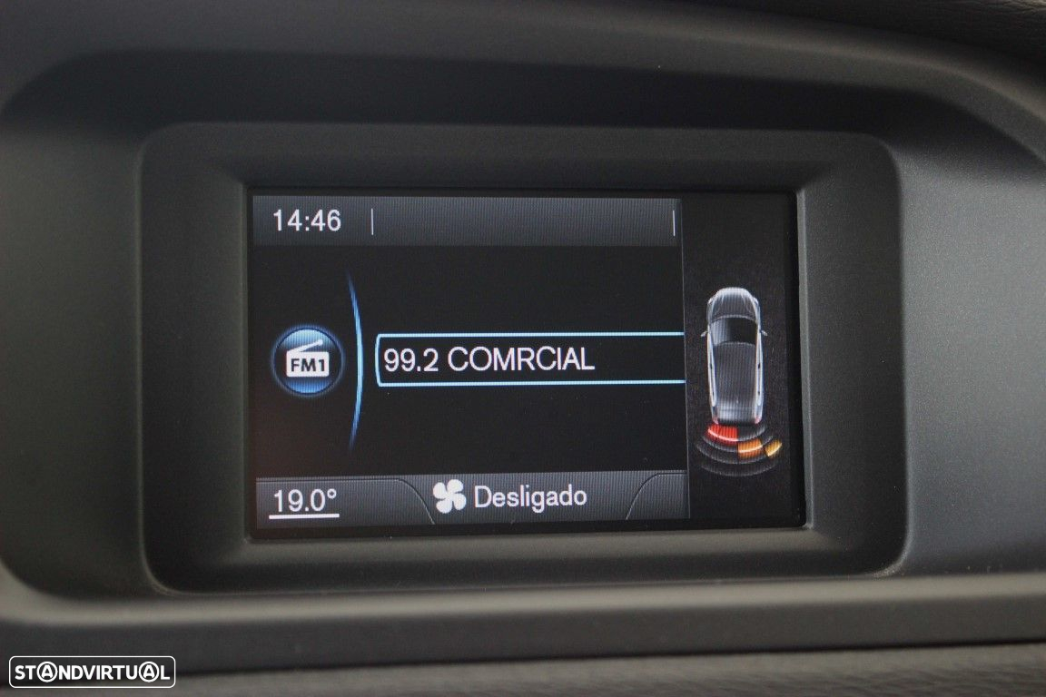 Volvo V40 - 33