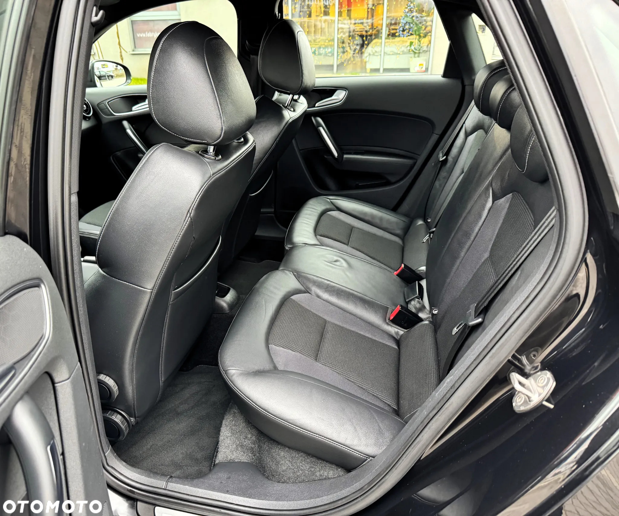 Audi A1 1.4 TFSI Sportback S tronic S line edition m S line Sportpaket - 30