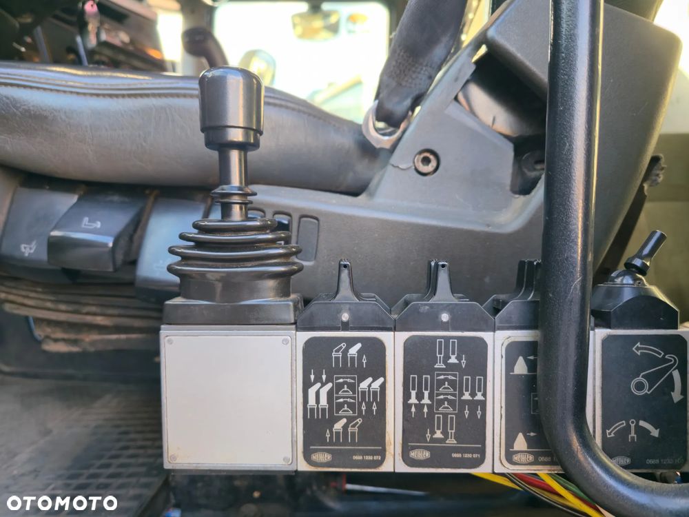 Scania G 320 B4X2 - 18