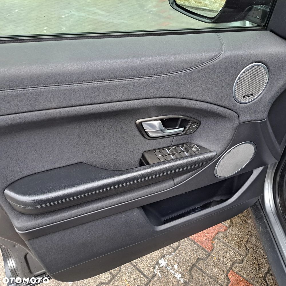 Land Rover Range Rover Evoque - 16