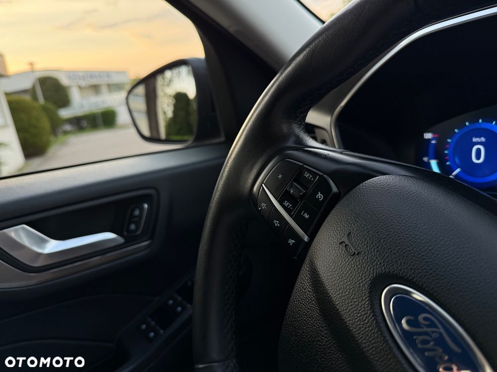 Ford Kuga 1.5 EcoBoost TITANIUM X - 22