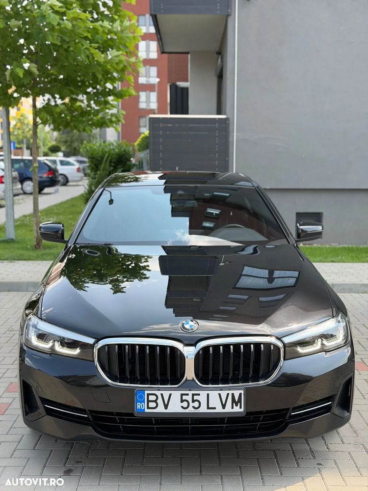 BMW Seria 5 518d Aut. Luxury Line - 3
