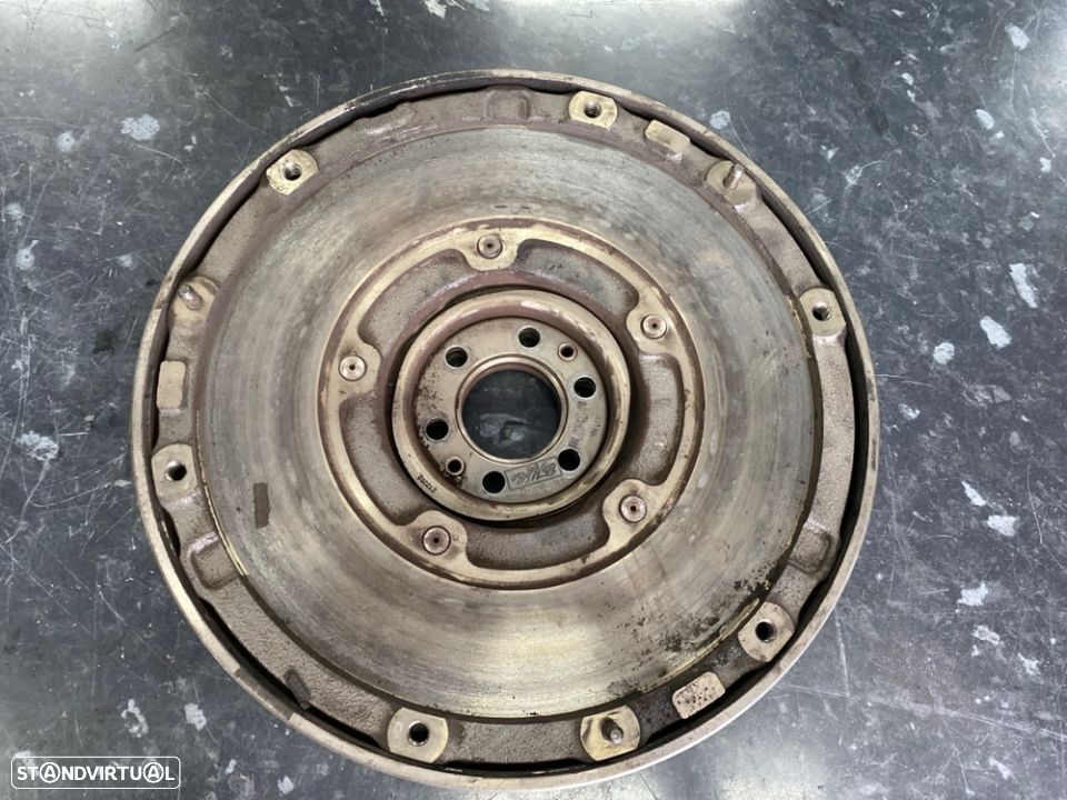 Volante motor Bimassa 1.6 Hdi 115 1.6 Tdci Ford Focus c-max Peugeot 308 508 5008 Volvo v40 s40 1.6 tdci  Ref:Av 61-6477-cf - 1