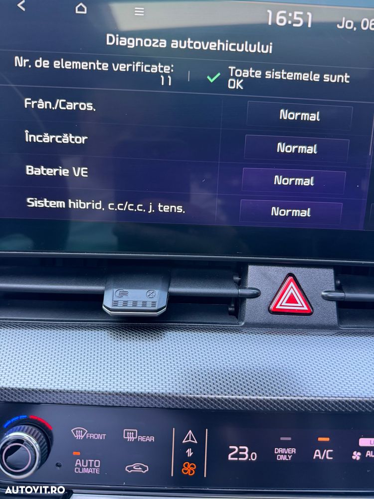 Kia Sportage 1.6 T-GDI PHEV 6AT 4x4 GT Line - 23