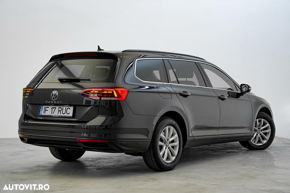 Volkswagen Passat 2.0 TDI DSG (BlueMotion Technology) Comfortline - 4