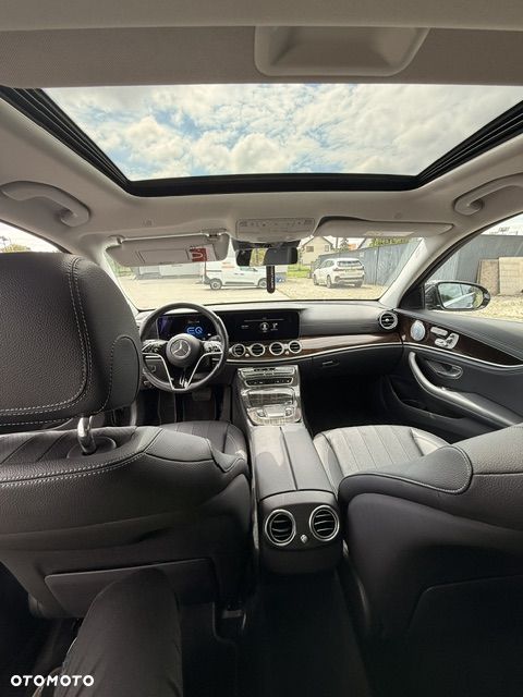 Mercedes-Benz Klasa E 300 de 4Matic 9G-TRONIC Avantgarde - 9