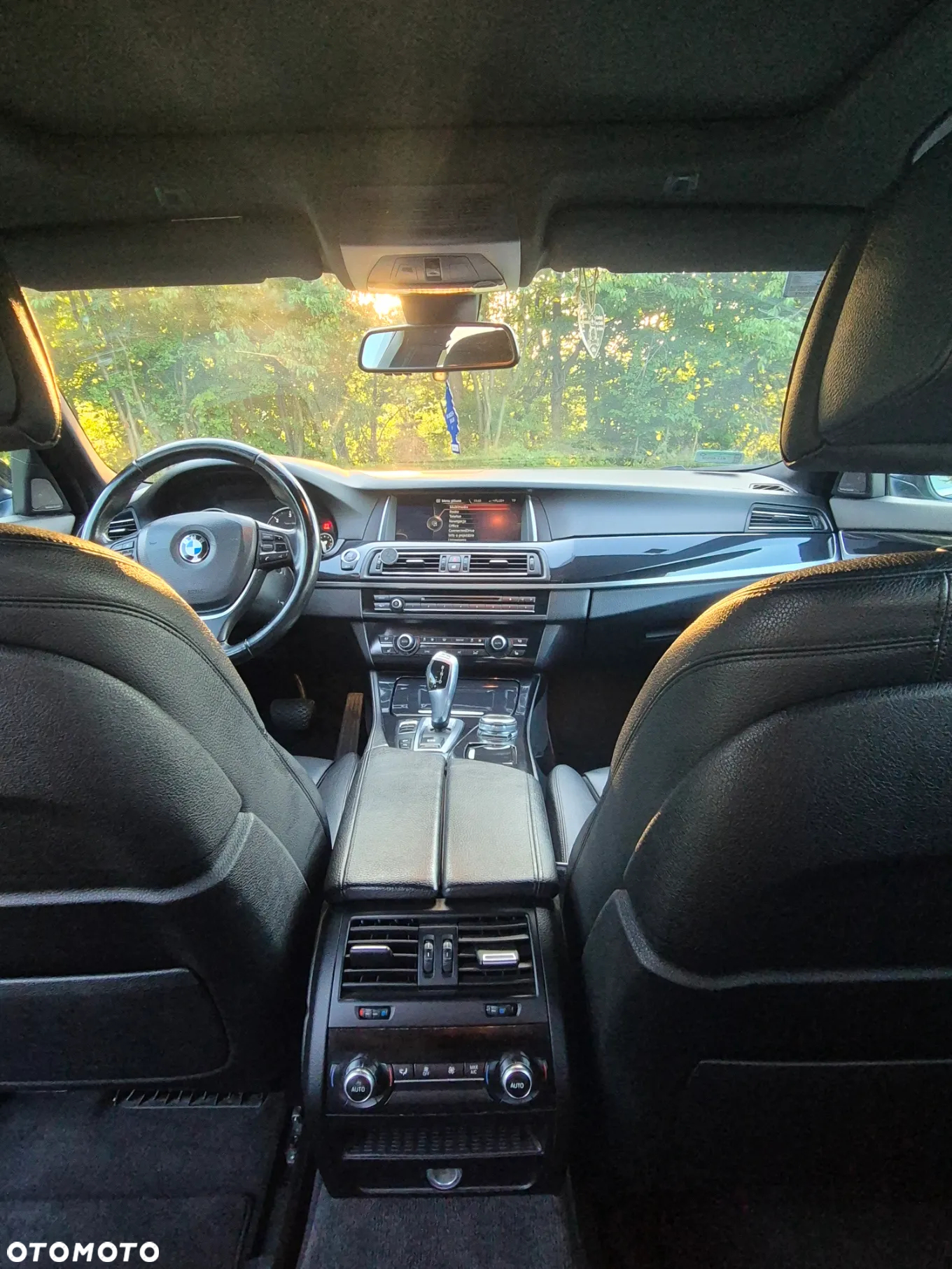 BMW Seria 5 525d xDrive Touring - 5