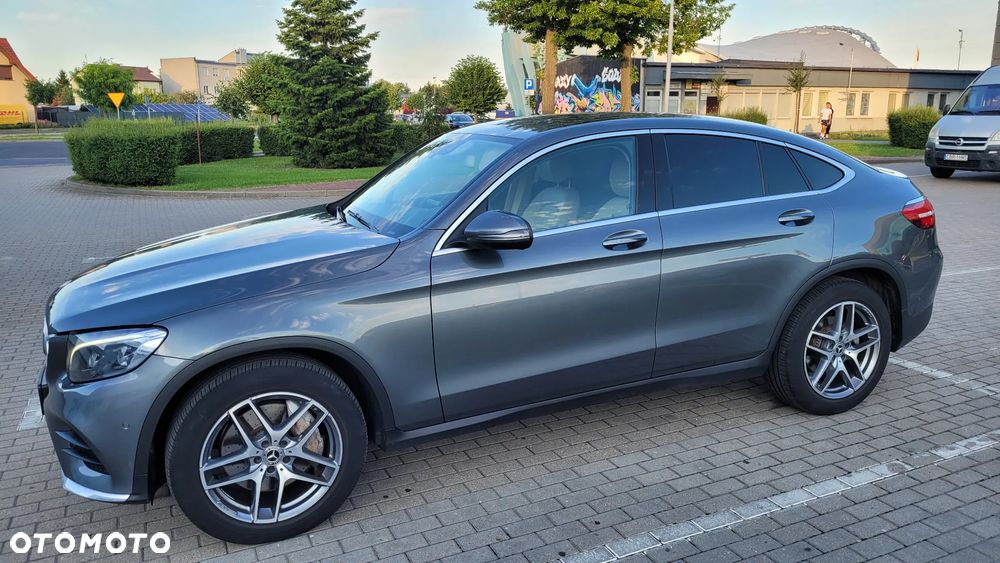 Mercedes-Benz GLC - 4