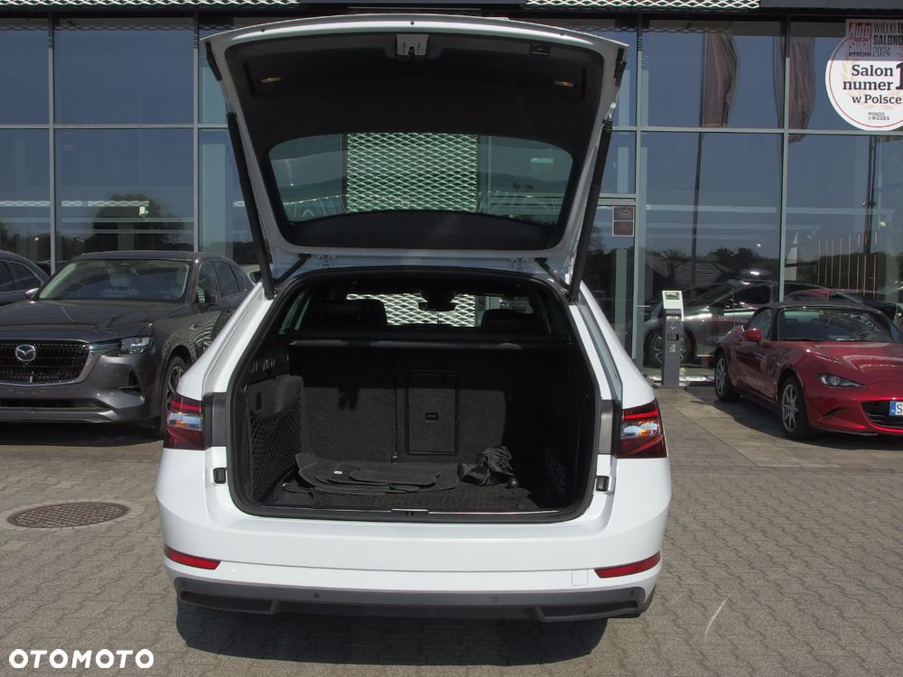 Skoda Superb 2.0 TDI 4x4 L&K DSG - 12