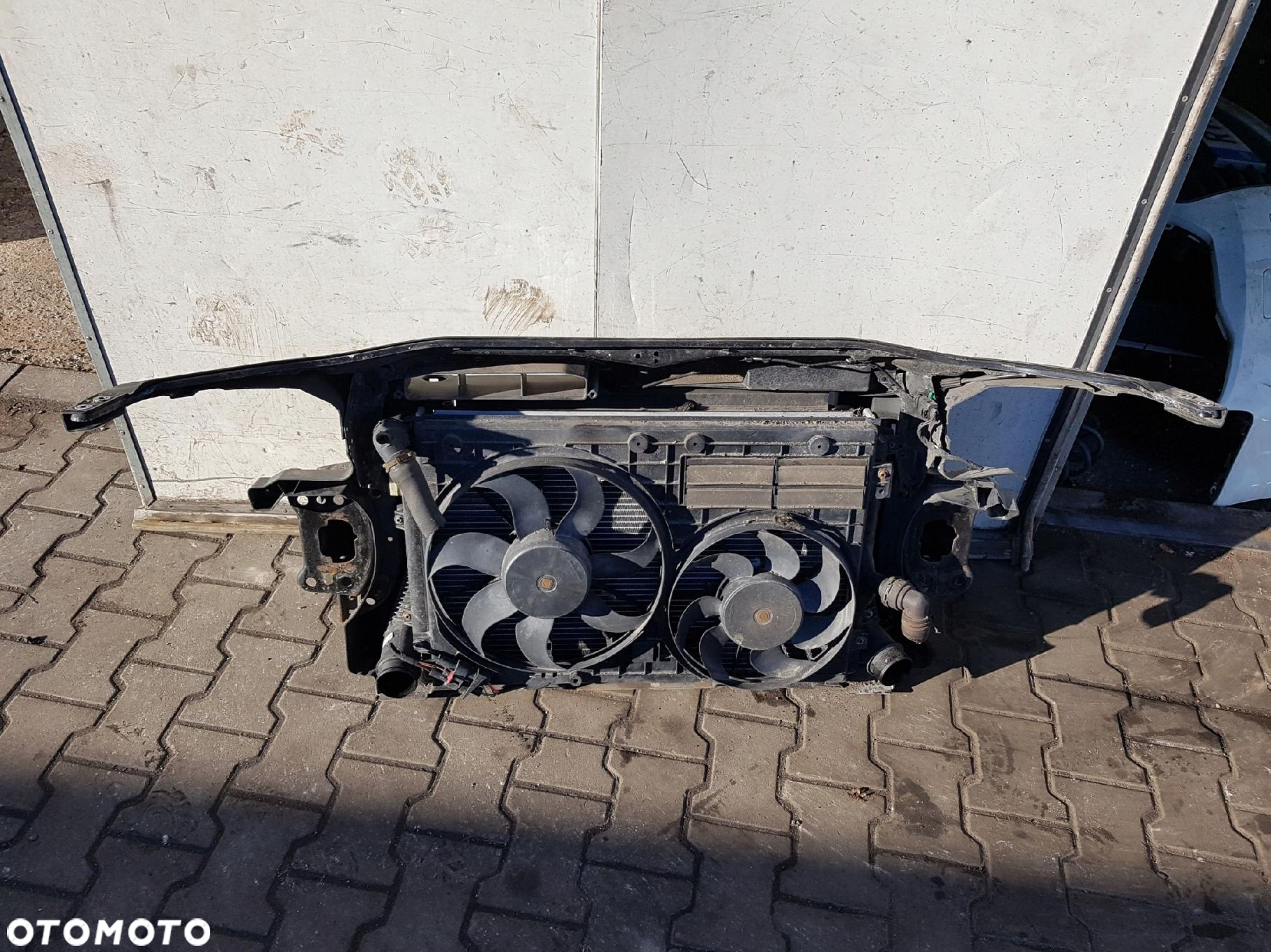 VW PASSAT B7 10-14r 2.0 TDI PAS PRZEDNI CHŁODNICE - 5