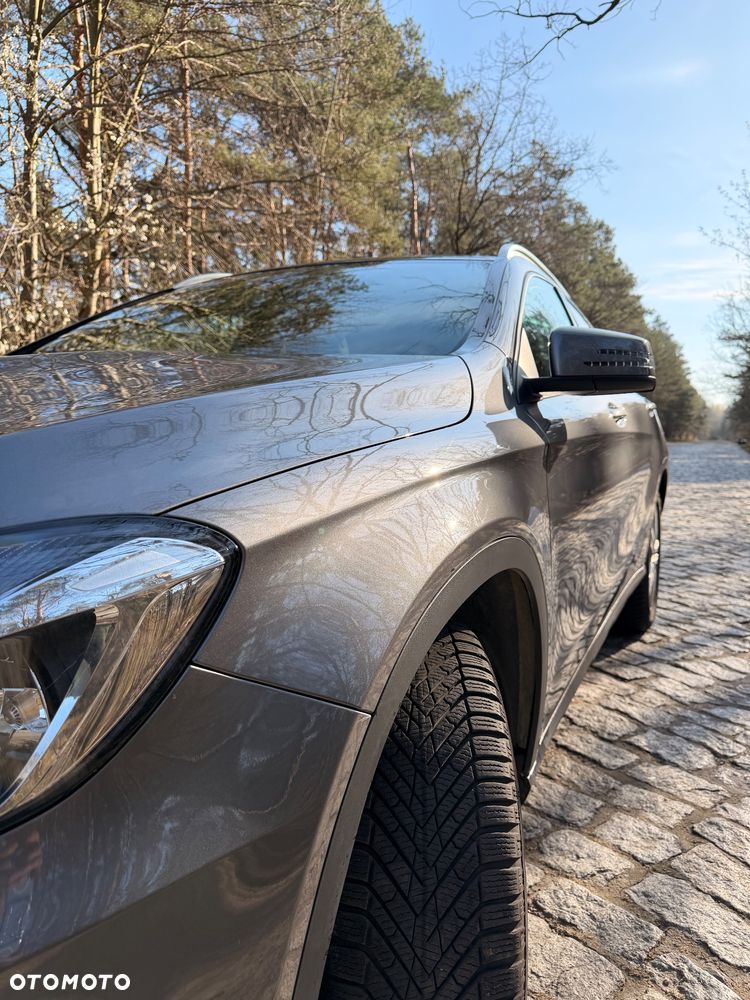 Mercedes-Benz GLA 250 4-Matic - 15