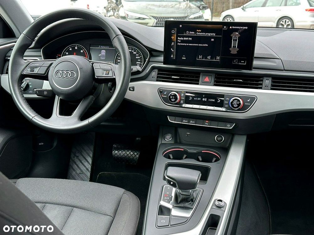 Audi A4 Allroad - 22