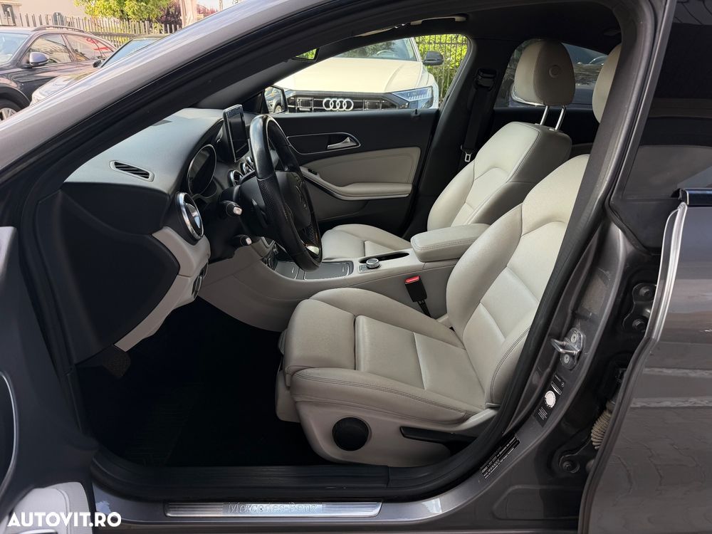 Mercedes-Benz CLA 200 - 11