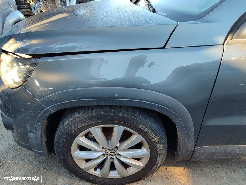 GUARDA-LAMAS FRENTE ESQUERDO VOLKSWAGEN TIGUAN 5N2 - 1