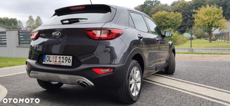 Kia Stonic 1.2 Edition 7 - 11