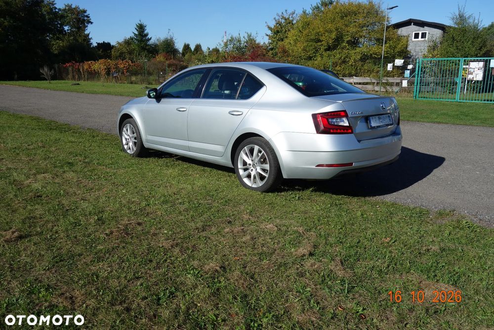 Skoda Octavia 2017 photo 3