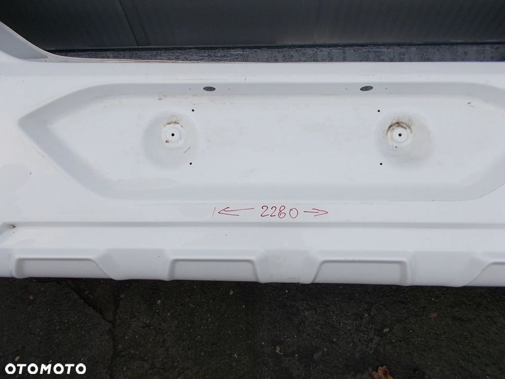 Zderzak tył kamper Weinsberg Knaus lampa Chausson - 7