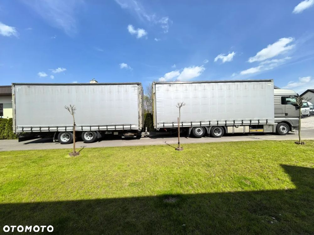 MAN TGX 26.480 // Zestaw przejazdowy z przyczepą // Firanka // - 2