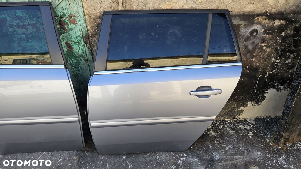 Drzwi tył lewy prawy tylne lewe prawe z163 opel vectra c kombi - 2