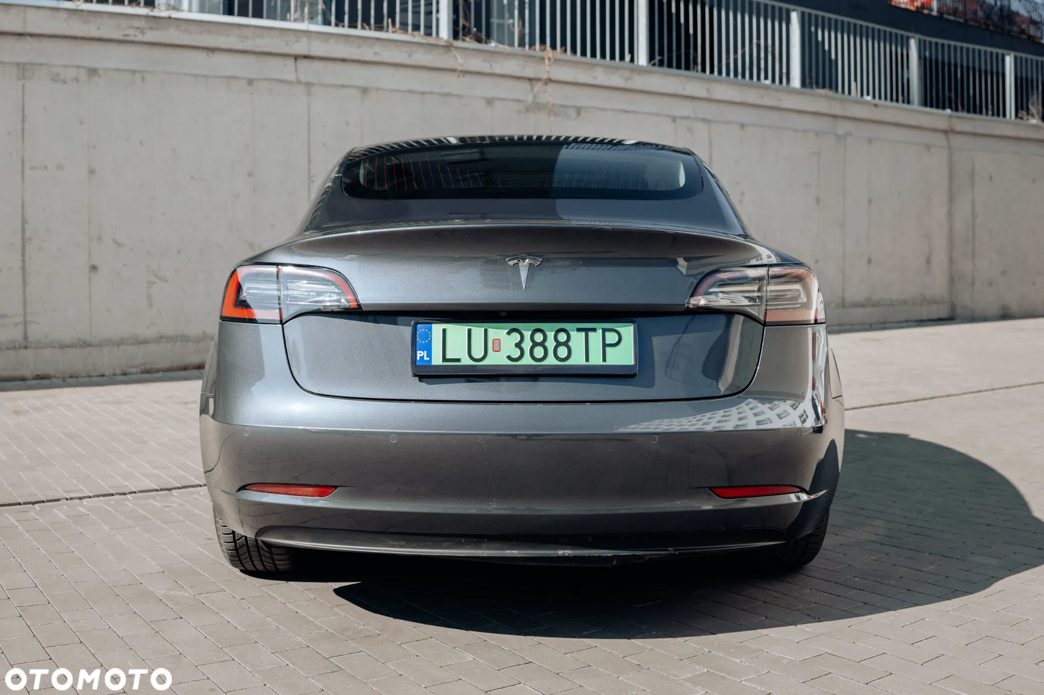 Tesla Model 3 Standard Reichweite Plus Hinterradantrieb - 8