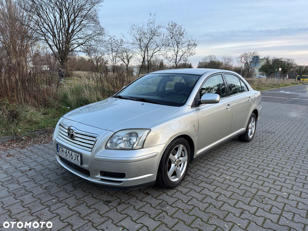 Toyota Avensis 1.8 VVT-i Luna - 23