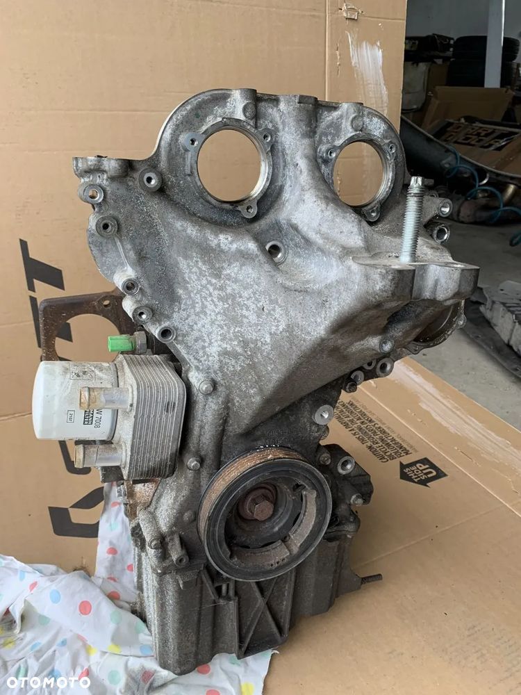 Osłona obudowa rozrządu Ford Fiesta C-MAX 1.0 ECOBOOST - 2