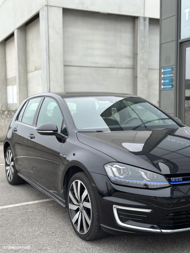 VW Golf - 6