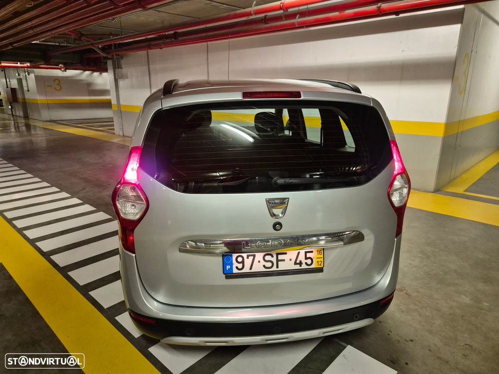 Dacia Lodgy 1.5 dCi Stepway 7L - 15