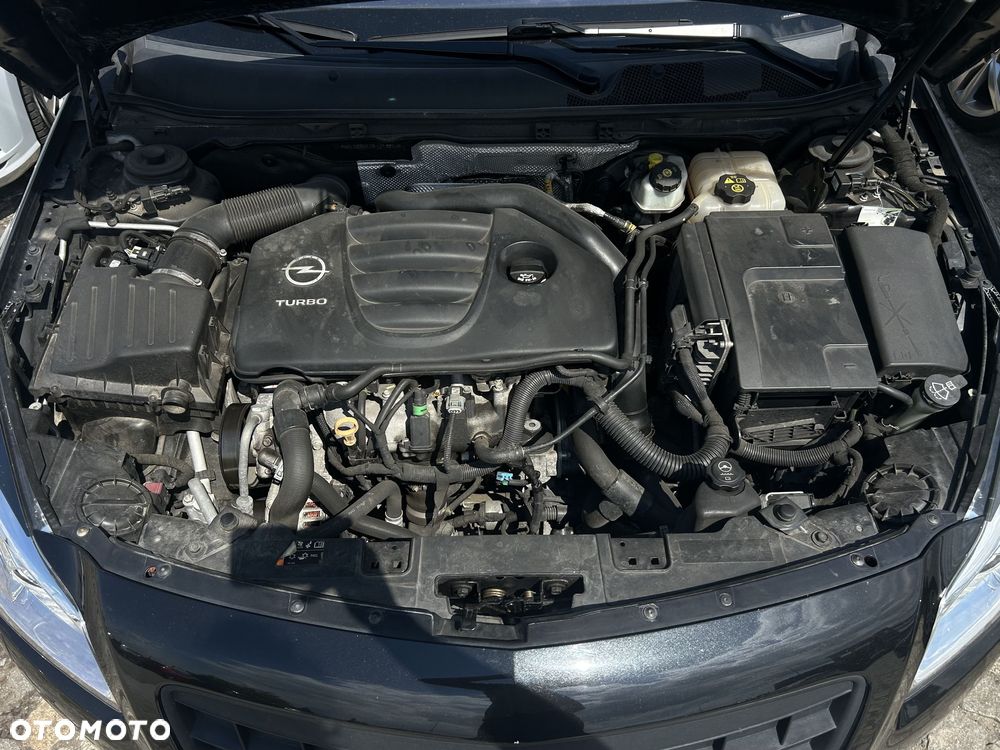 Opel Insignia 2.0 Turbo Sport - 29
