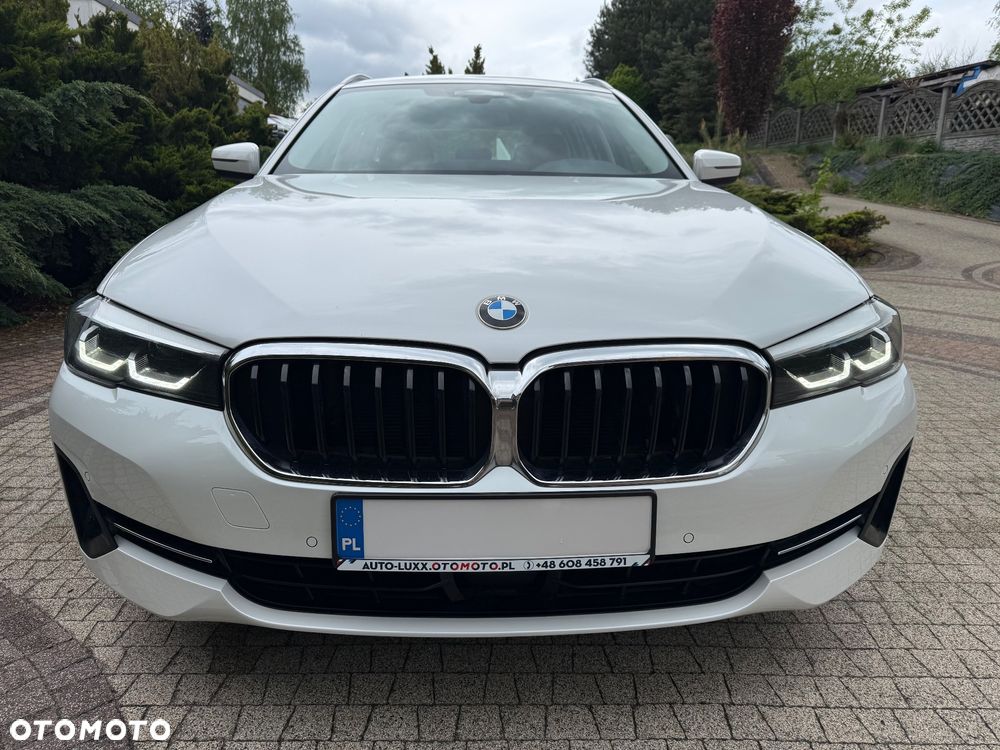 BMW Seria 5 520d M Sport Edition - 12