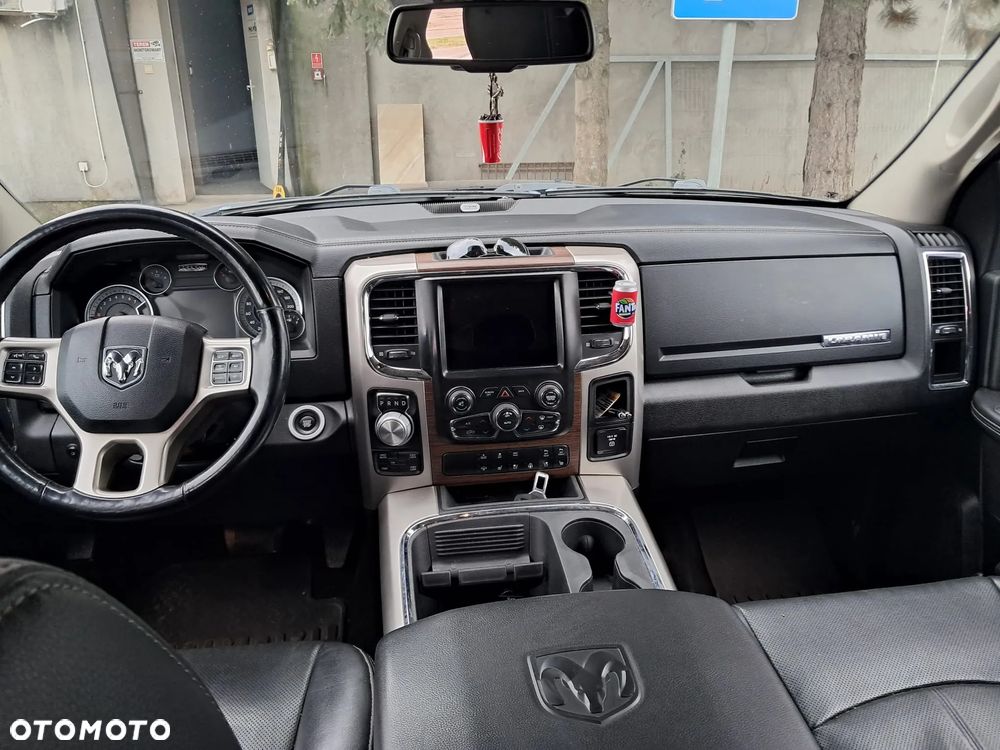 Dodge RAM 1500 5.7 4x4 - 6