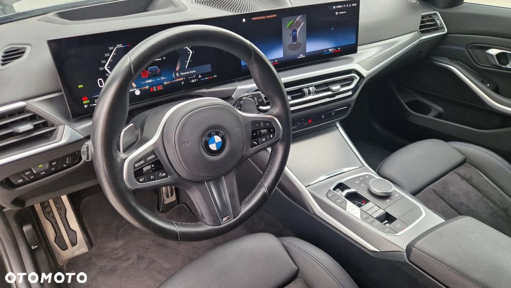 BMW Seria 3 320d Edition M Sport Shadow - 12