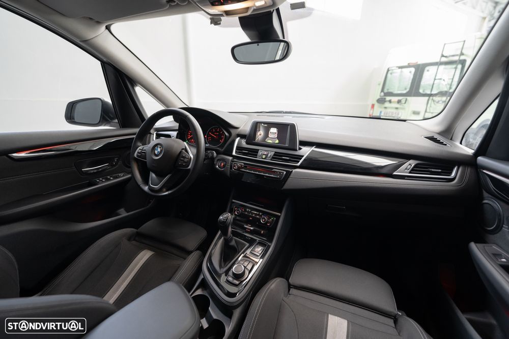 BMW 216 Active Tourer d Line Sport - 2