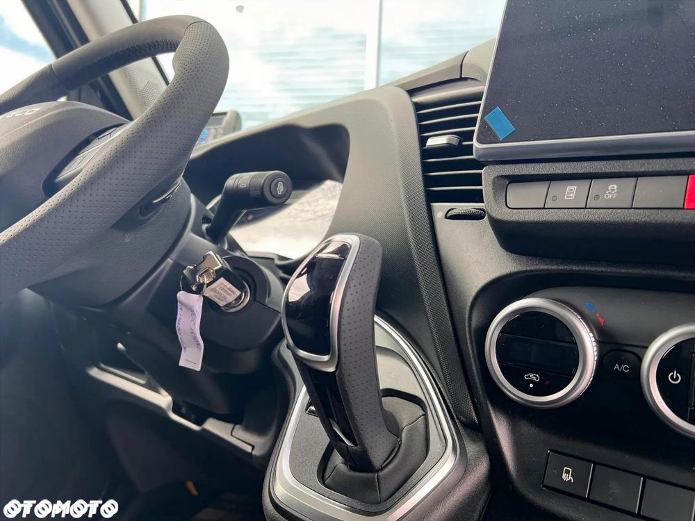 Iveco Daily 50CI8HA8 AUTOMAT - 19