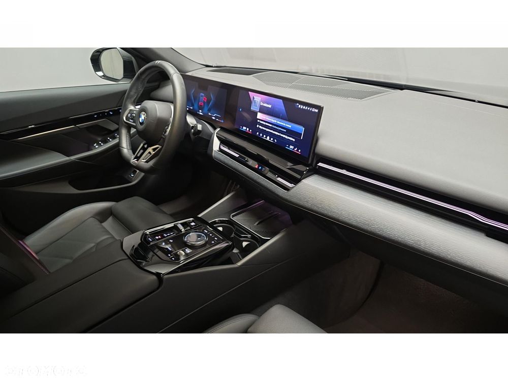 BMW Seria 5 - 27