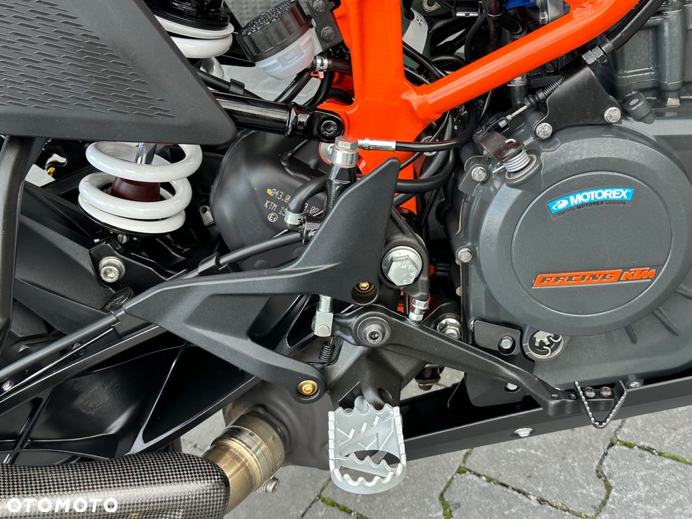 KTM Adventure - 15