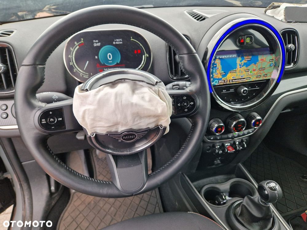MINI Countryman Cooper Classic Trim - 12