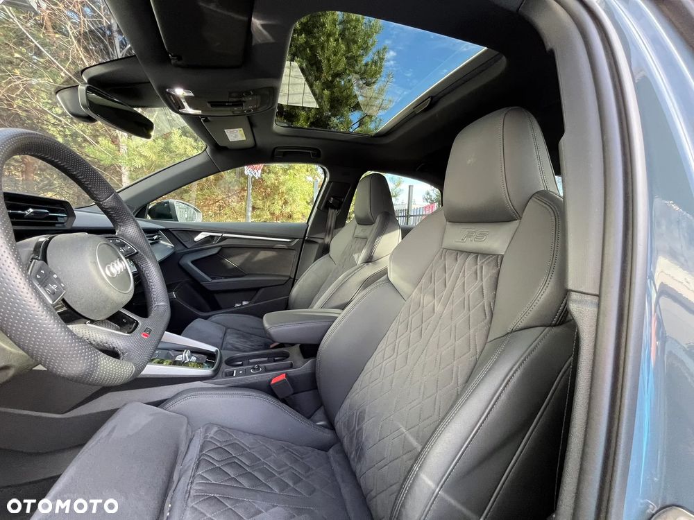 Audi RS3 Limousine - 9