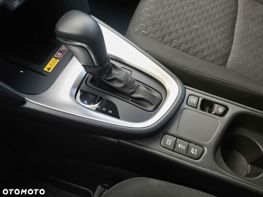 Toyota Yaris Cross Hybrid 1.5 Comfort - 24