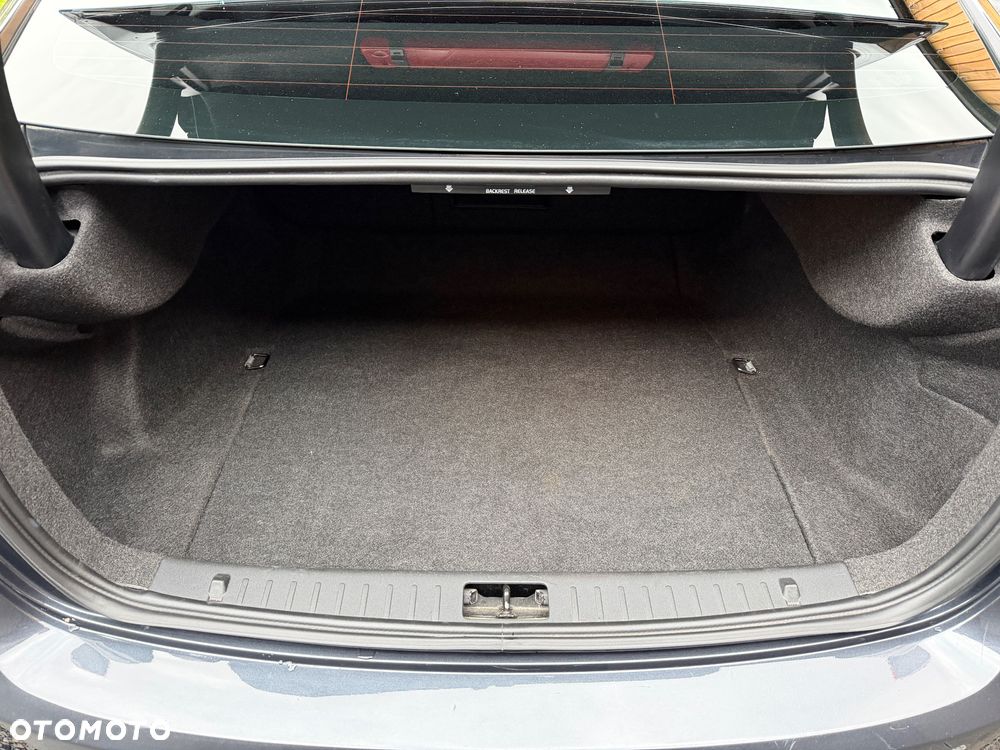 Volvo S60 D4 Geartronic Momentum - 35