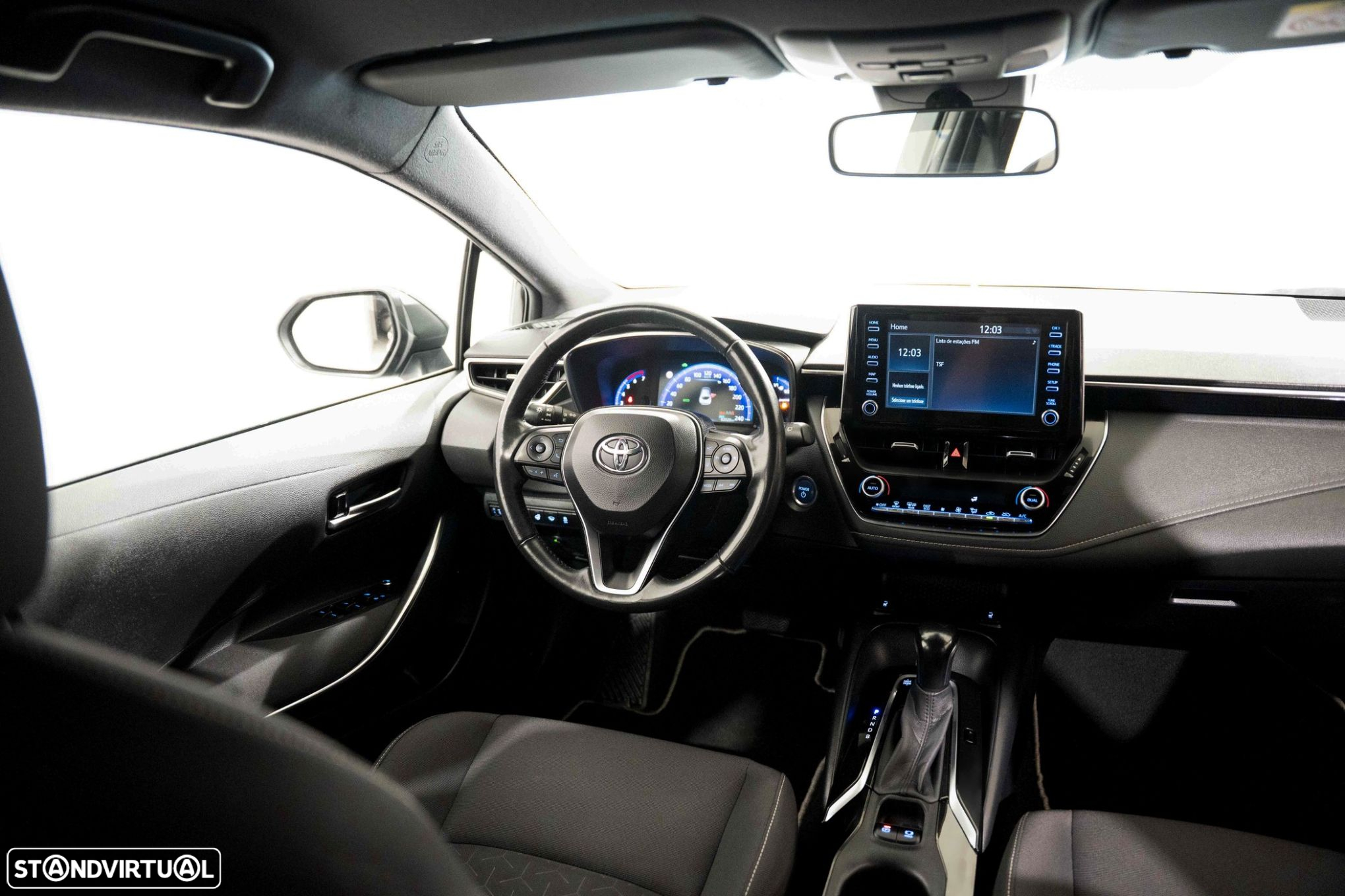Toyota Corolla 1.8 Hybrid Comfort - 4