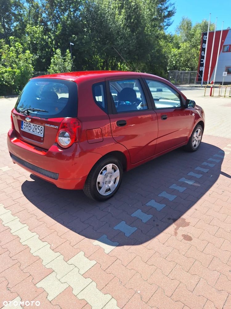 Chevrolet Aveo 1.2 16V Base / Classic - 6