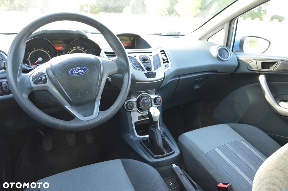 Ford Fiesta 1.25 Viva - 10