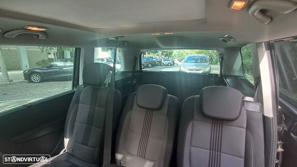 VW Sharan - 4