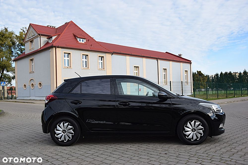 Hyundai i20 1.2 Pure - 6