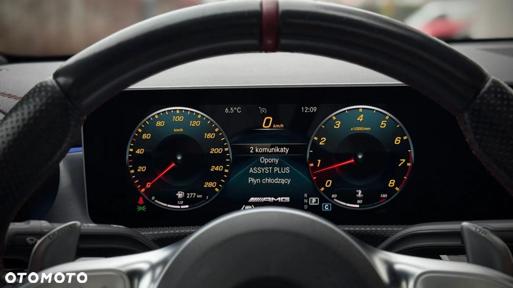 Mercedes-Benz CLA - 5