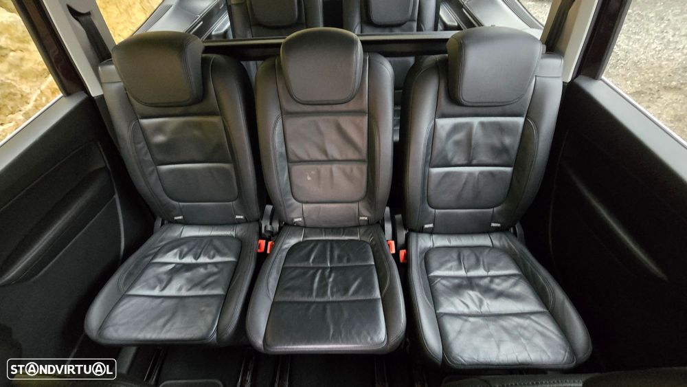 VW Sharan 2.0 TDI Highline DSG - 38