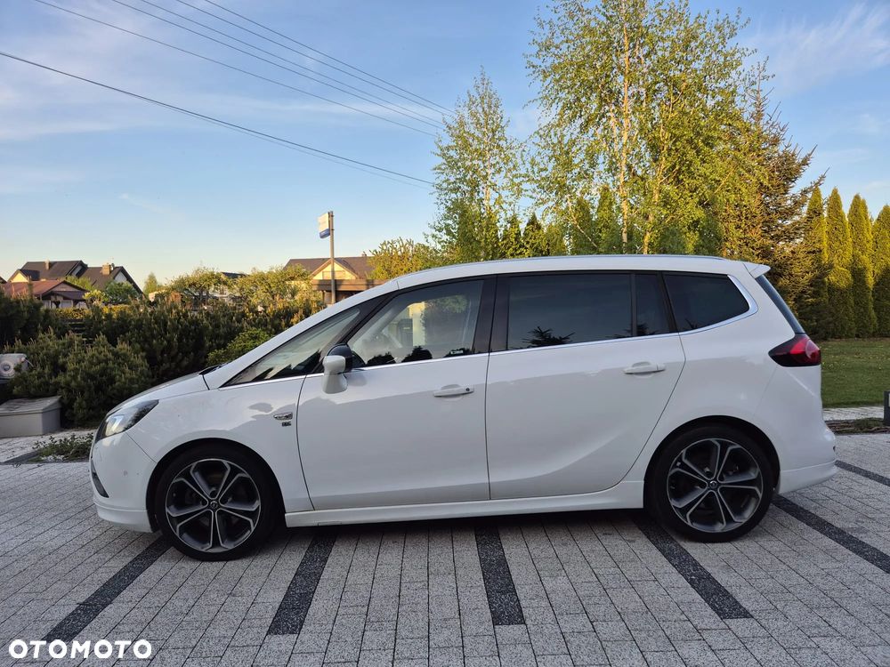 Opel Zafira Tourer 2.0 CDTI ecoFLEX Start/Stop Business Innovation - 23